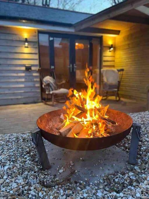 The Cabin Preston  Экстерьер фото
